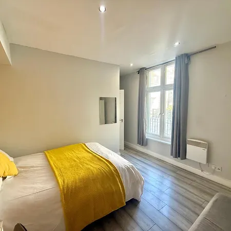 Kings Cross Guest House-2